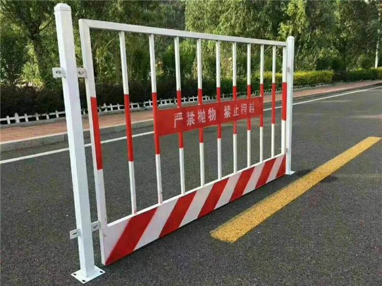 基坑護(hù)欄